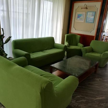 Hotel Boston Alba Adriatica Zewnętrze zdjęcie